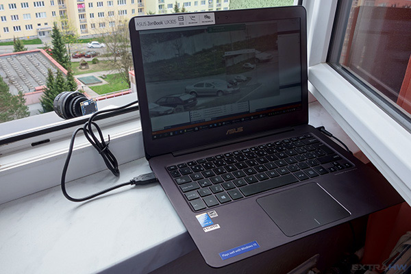 Laptop with ELP camera connected using USB cable