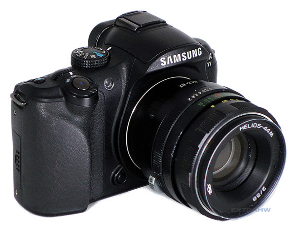Samsung NX11 with Helios-44M lens